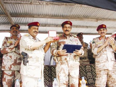 جانب من اجراءات الاستلام والتسليم